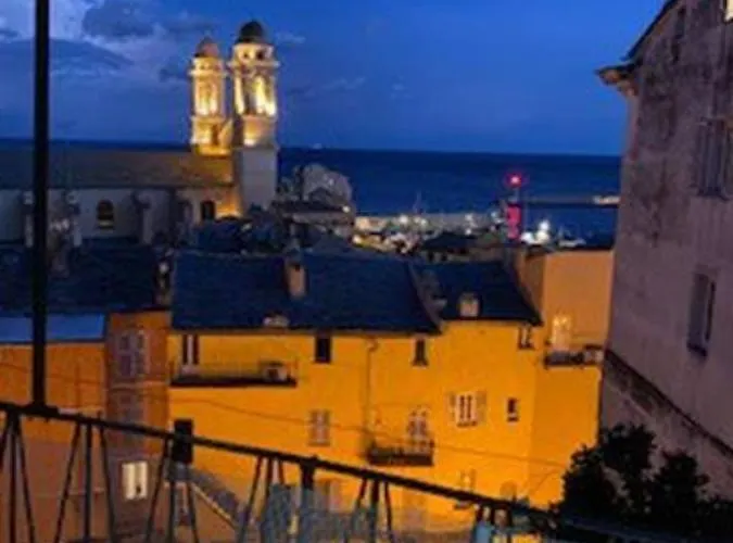 Cote Vieux Port